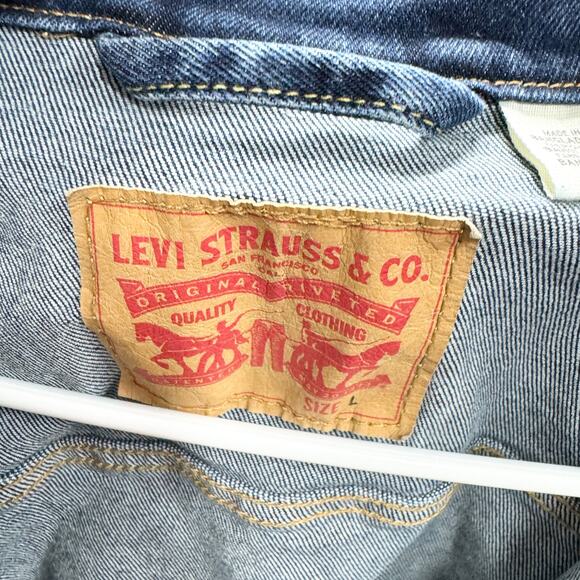 Levi’s Men's Trucker Denim Button Down Collared Jean Jacket Size Large - Picture 4 of 5